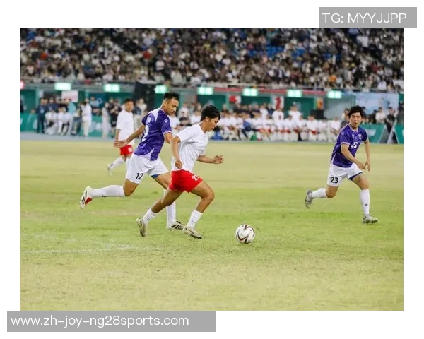 足球场上足球的魅力与激情探讨如何提升比赛观赏性与球员表现